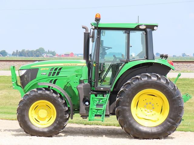 Image of John Deere 6130M equipment image 1