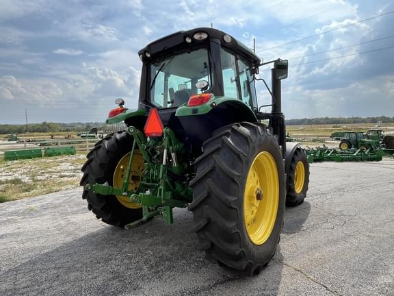 Image of John Deere 6130M equipment image 4