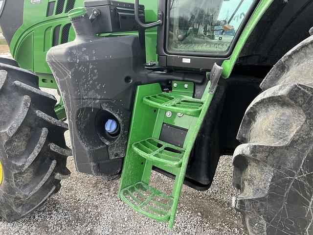 Image of John Deere 6130M equipment image 4