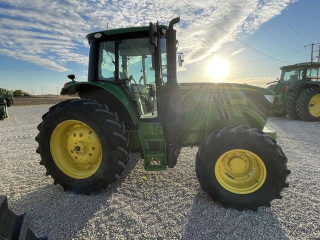 Image of John Deere 6130M equipment image 3