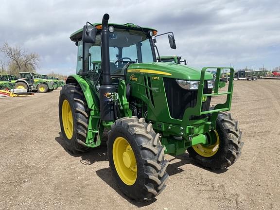 Image of John Deere 6135E equipment image 2