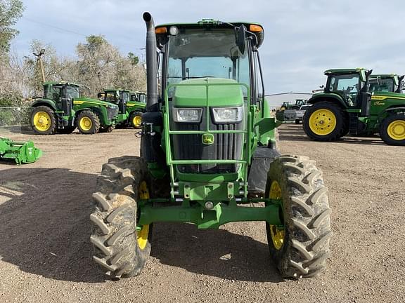 Image of John Deere 6135E equipment image 1