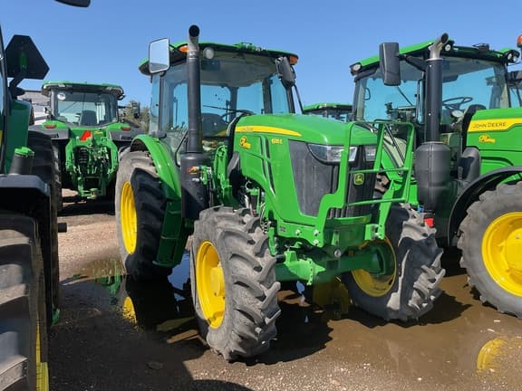 Image of John Deere 6135E equipment image 1