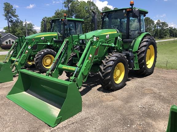Image of John Deere 6135E equipment image 1