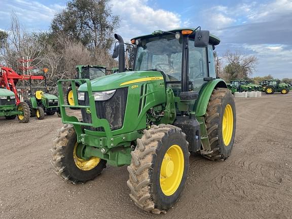 Image of John Deere 6135E equipment image 1