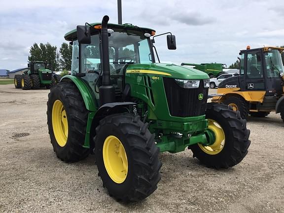 Image of John Deere 6135E equipment image 1