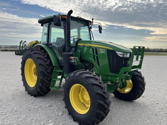 Image of John Deere 6135E Primary image