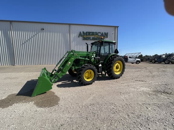 Image of John Deere 6135E equipment image 1