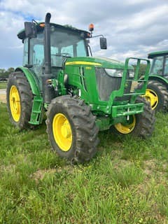 Image of John Deere 6135E equipment image 1