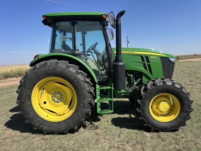 Image of John Deere 6135E equipment image 1