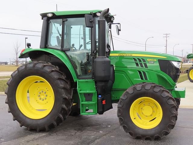 Image of John Deere 6140M equipment image 3