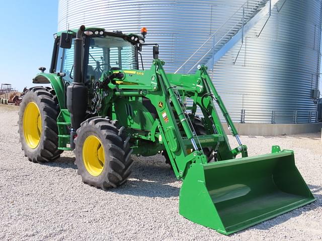 Image of John Deere 6140M equipment image 1