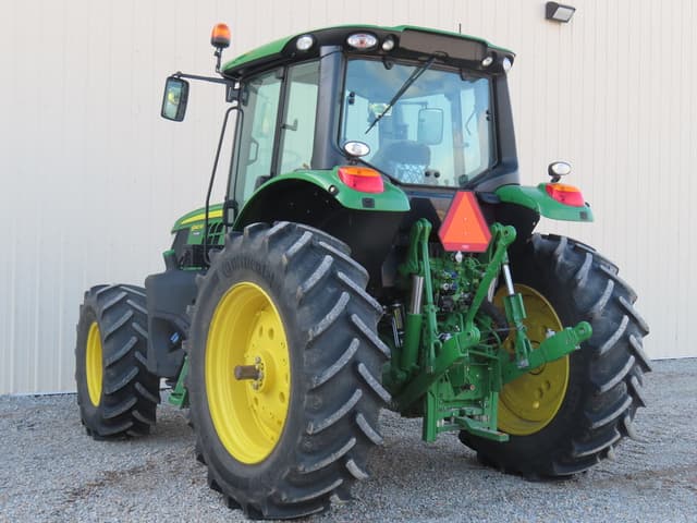 Image of John Deere 6140M equipment image 4