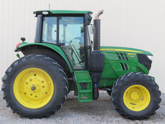 Image of John Deere 6140M equipment image 3