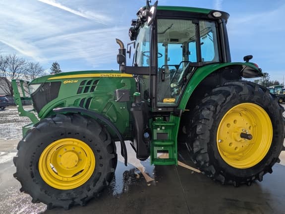 Image of John Deere 6140M equipment image 1