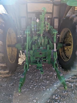 Image of John Deere 6140M equipment image 4