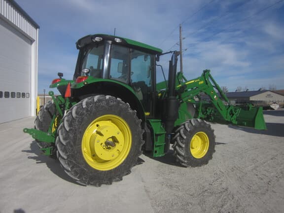 Image of John Deere 6140M equipment image 3