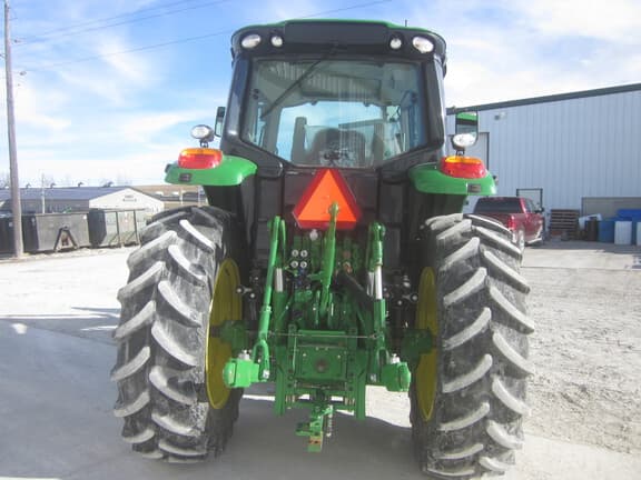 Image of John Deere 6140M equipment image 4