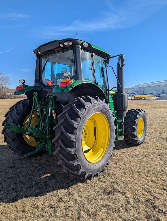 Image of John Deere 6140M equipment image 2