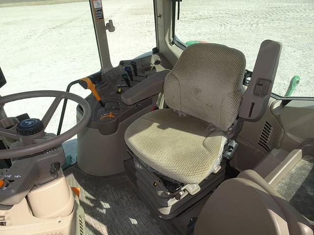 Image of John Deere 6140M equipment image 3