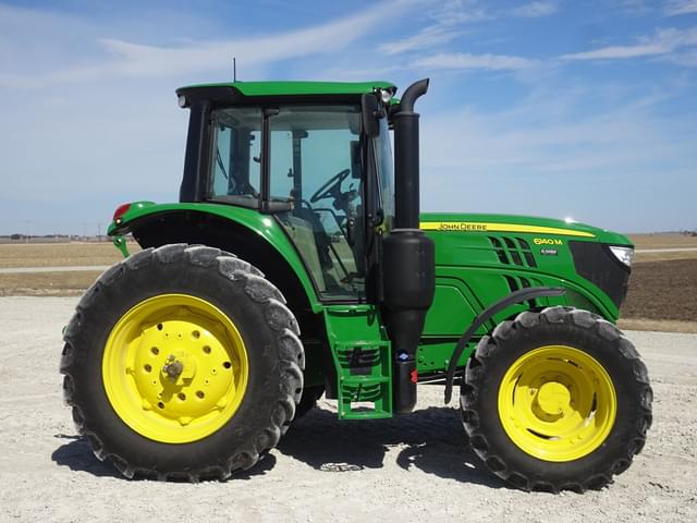 Image of John Deere 6140M equipment image 3