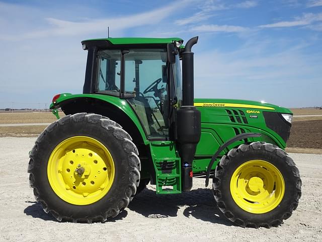 Image of John Deere 6140M equipment image 3