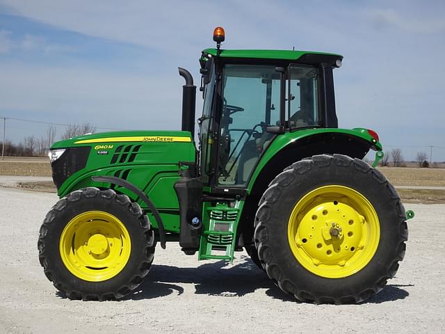 Image of John Deere 6140M equipment image 2