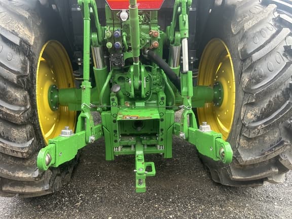 Image of John Deere 6140M equipment image 2