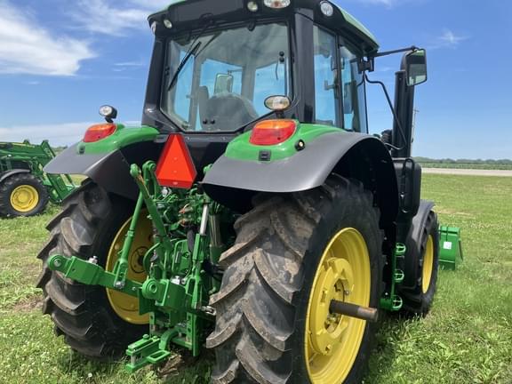 Image of John Deere 6140M equipment image 4