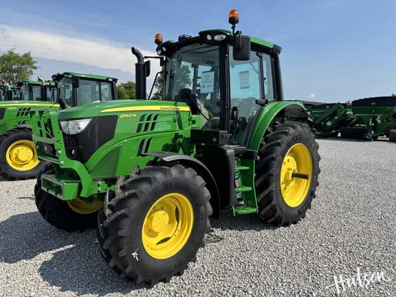 Image of John Deere 6140M equipment image 1