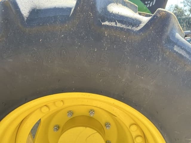 Image of John Deere 6140M equipment image 2