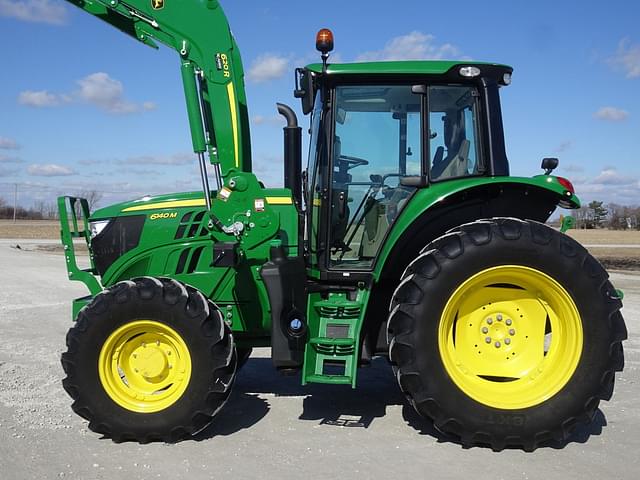 Image of John Deere 6140M equipment image 4