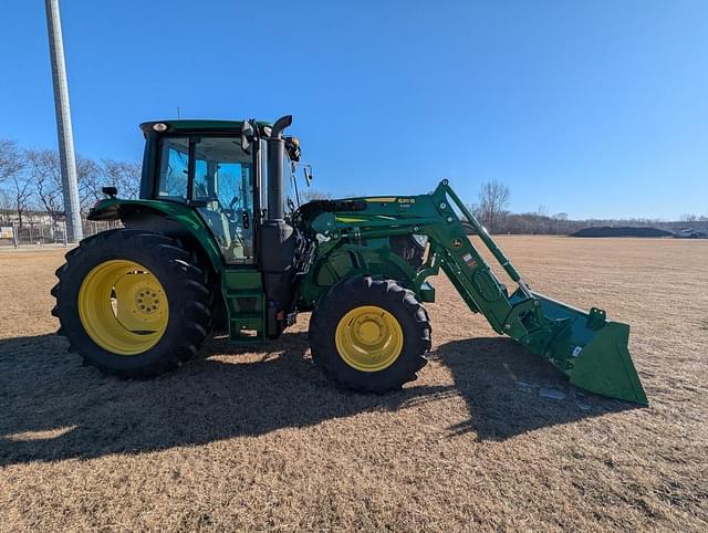 Image of John Deere 6140M equipment image 4