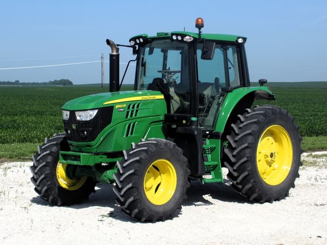 Image of John Deere 6140M equipment image 1