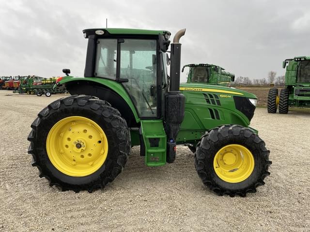 Image of John Deere 6140M equipment image 2