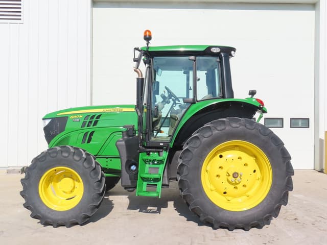 Image of John Deere 6140M equipment image 1