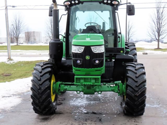 Image of John Deere 6140M equipment image 2
