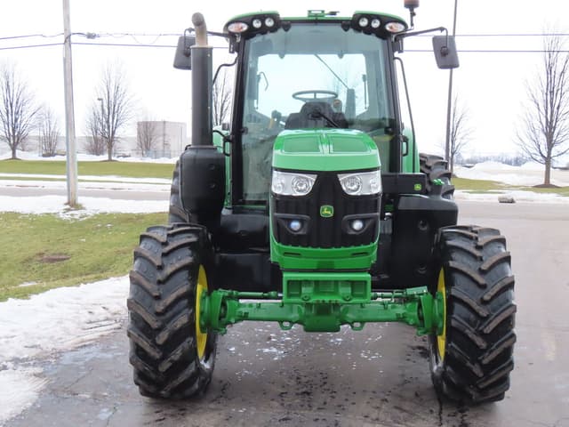 Image of John Deere 6140M equipment image 4
