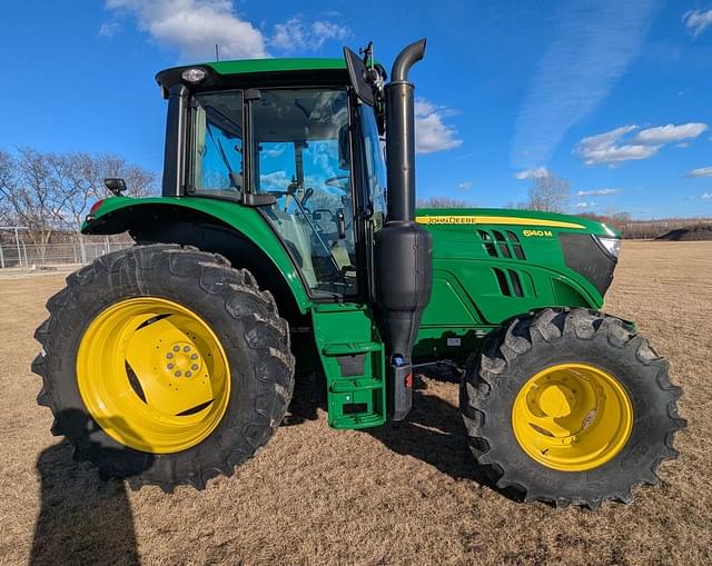 Image of John Deere 6140M equipment image 1