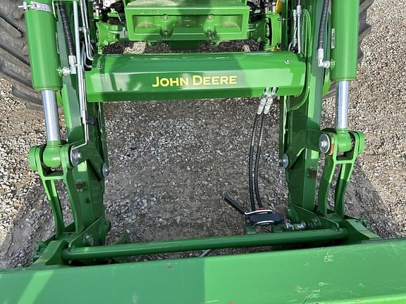 Image of John Deere 6140M equipment image 3