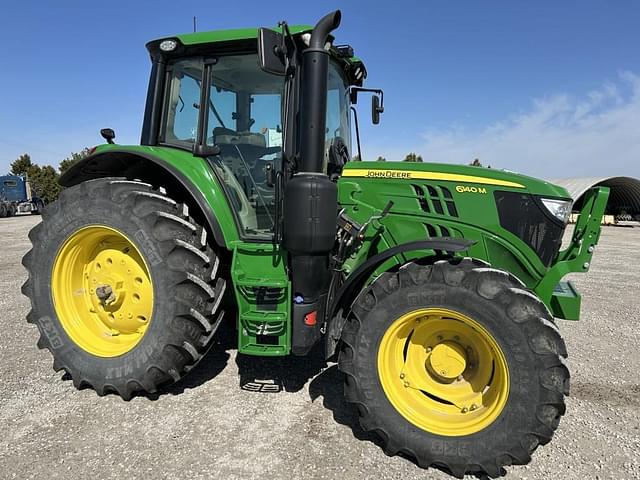 Image of John Deere 6140M equipment image 1