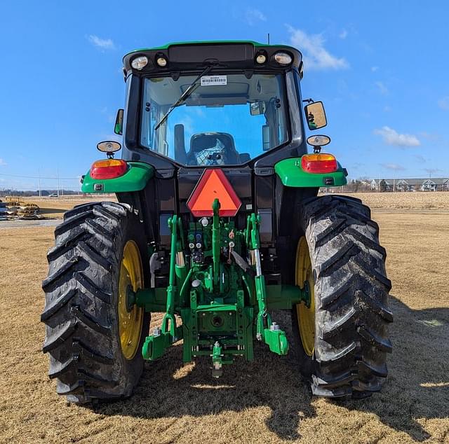 Image of John Deere 6140M equipment image 1