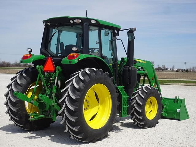 Image of John Deere 6140M equipment image 4
