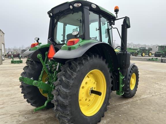 Image of John Deere 6140M equipment image 3
