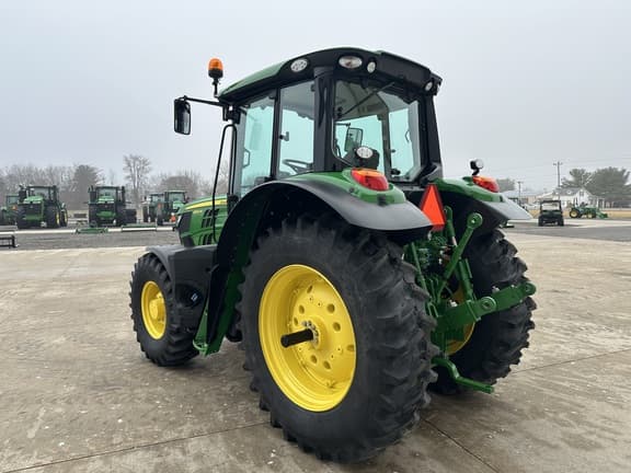 Image of John Deere 6140M equipment image 4