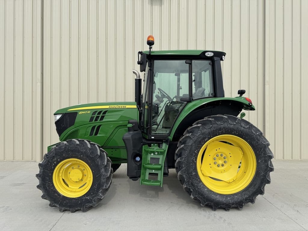 Image of John Deere 6140M Primary image