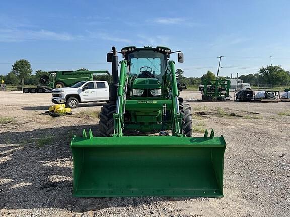 Image of John Deere 6140M equipment image 4