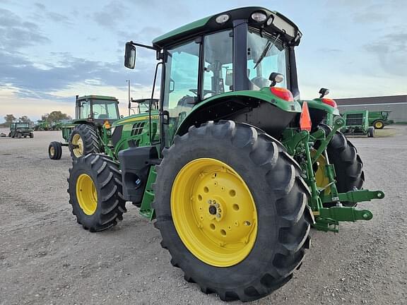 Image of John Deere 6140M equipment image 2