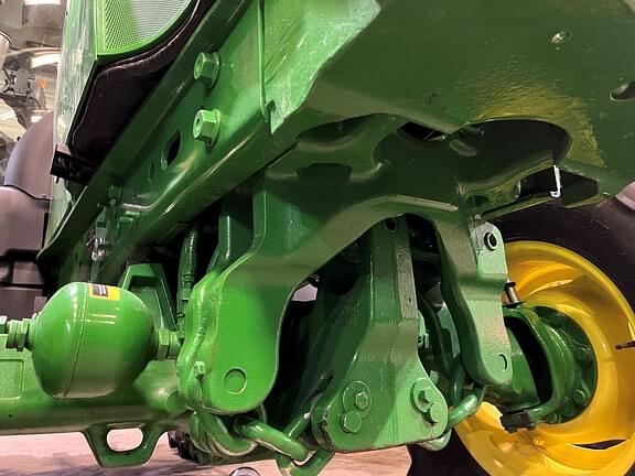 Image of John Deere 6140M equipment image 3