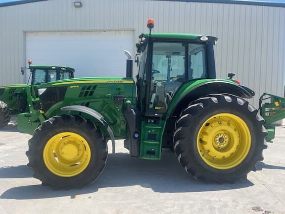 Image of John Deere 6145M equipment image 2